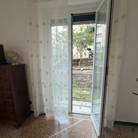 Gaslini Host With Garden Apartment Genoa