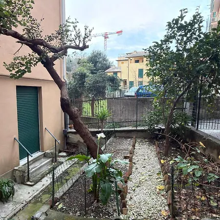 Apartment Gaslini Host With Garden